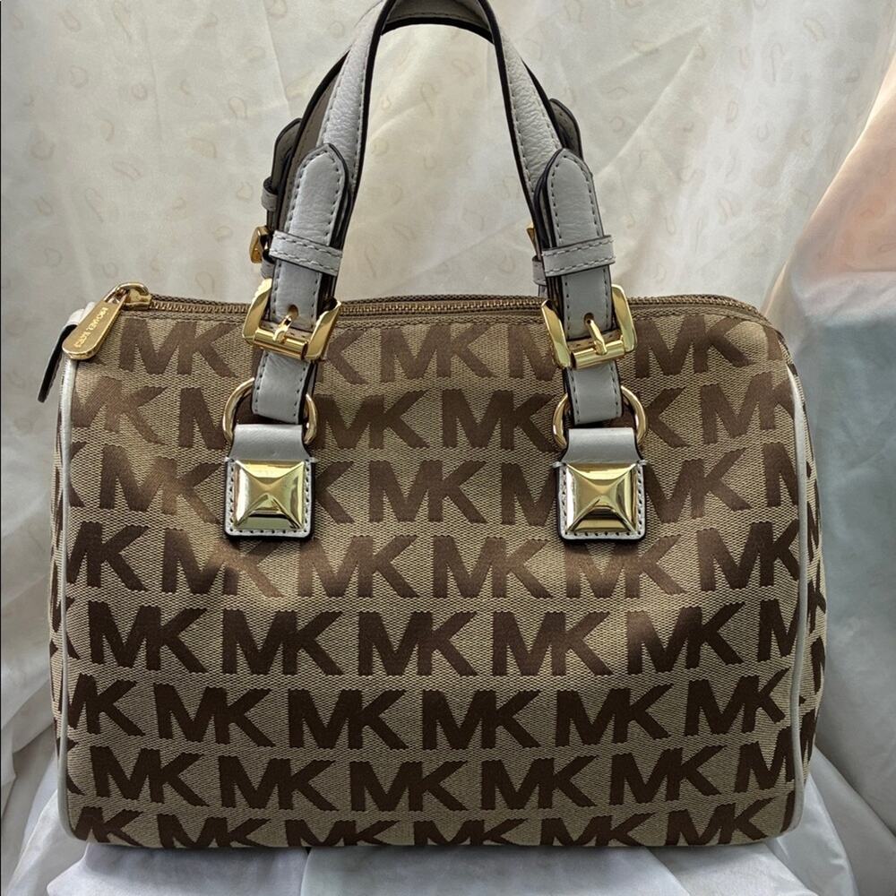 Michael Kors Grayson Monogram Handbag - Picture 6 of 9